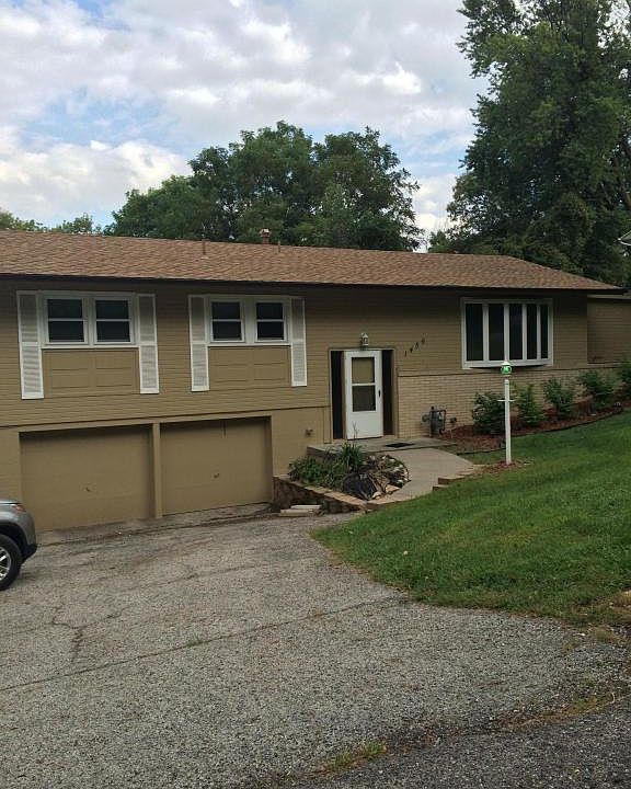 2nd image of 1456 Indian Hills Rd