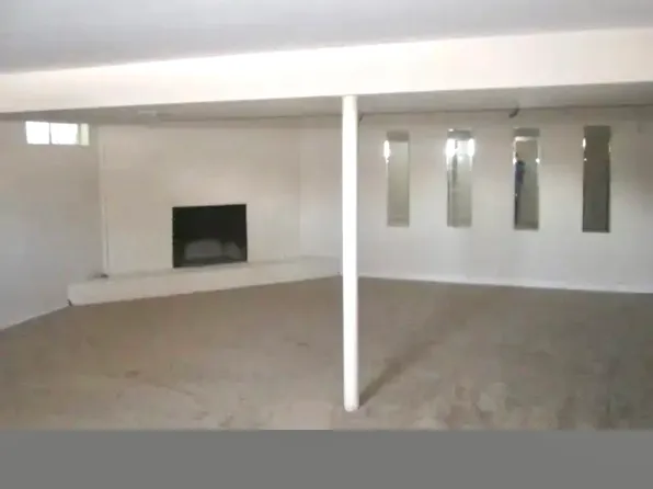 1117 N Yale Ave, Villa Park, IL 60181