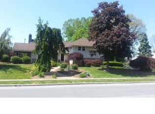 3816 Reiff Pl, Reading, PA 19606