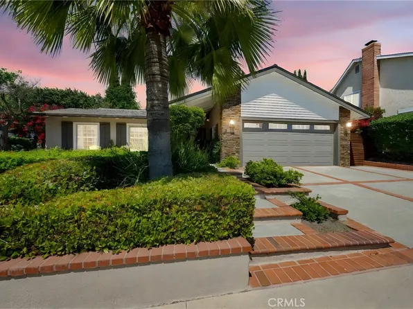 24821 Mosquero Ln, Mission Viejo, CA 92691