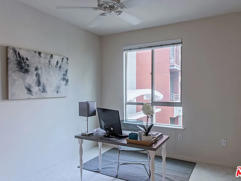 100 S Alameda St #267 — Photo 4