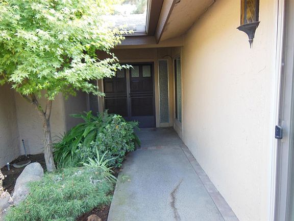 5th image of 5336 N Colonial Ave APT 102