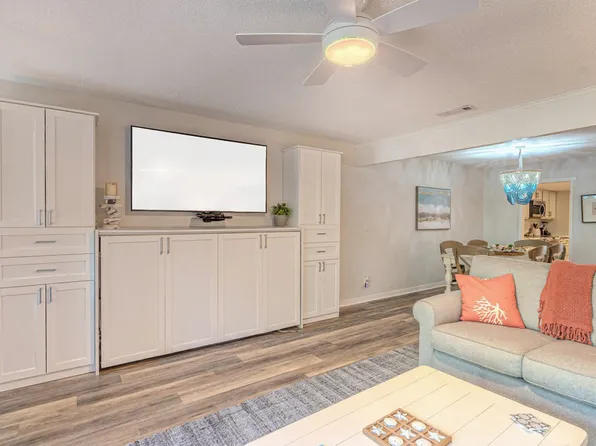 13 Sailmaster Com Id1542384p, Hilton Head Island, SC 29928