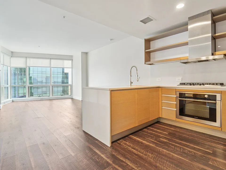 77 Hudson St #2701