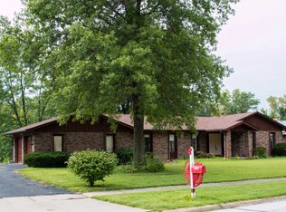11519 Prendergast Ln, Saint Louis, MO 63138