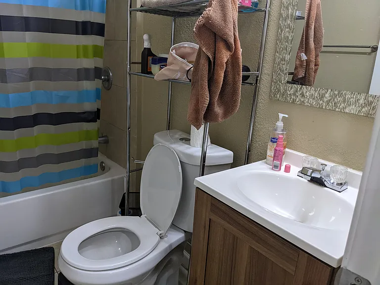 5835 Albert Dr — Photo 9