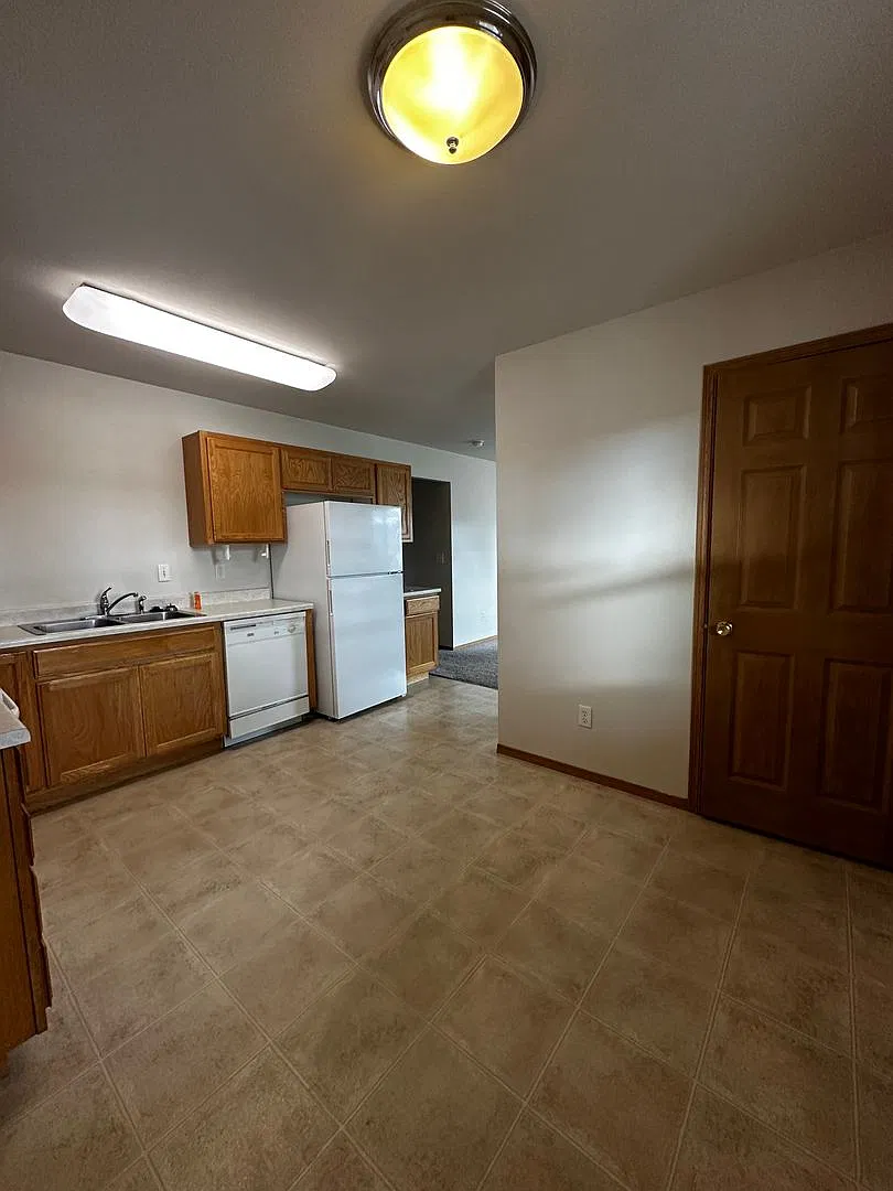 803 Mantle Drive — Photo 4