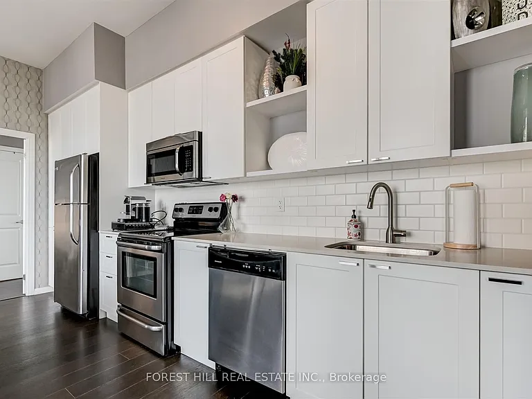 35 Hayden St #2504 — Photo 21