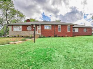6400 Myrlette Ct, Saint Louis, MO 63116
