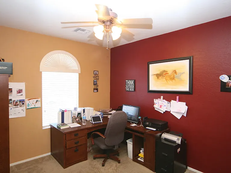 45179 W Sage Brush Dr — Photo 8