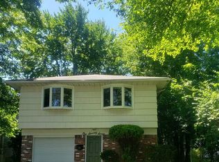 177 3rd St, Cresskill, NJ 07626