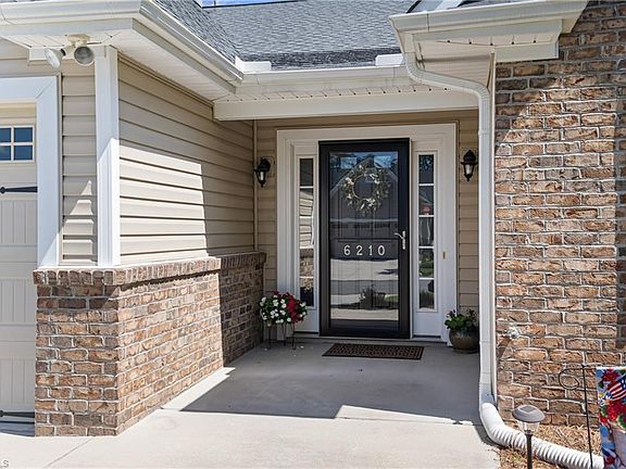 5th image of 6210 Queens Gate Ct