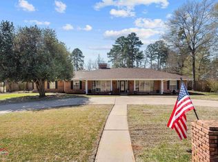 1100 Mockingbird Ln, Longview, TX 75601