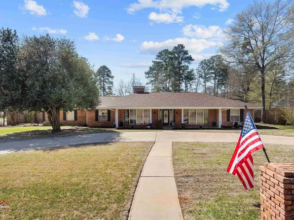 1100 Mockingbird Ln, Longview, TX 75601