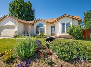 7431 Nottingham Ln, Nampa, ID 83687