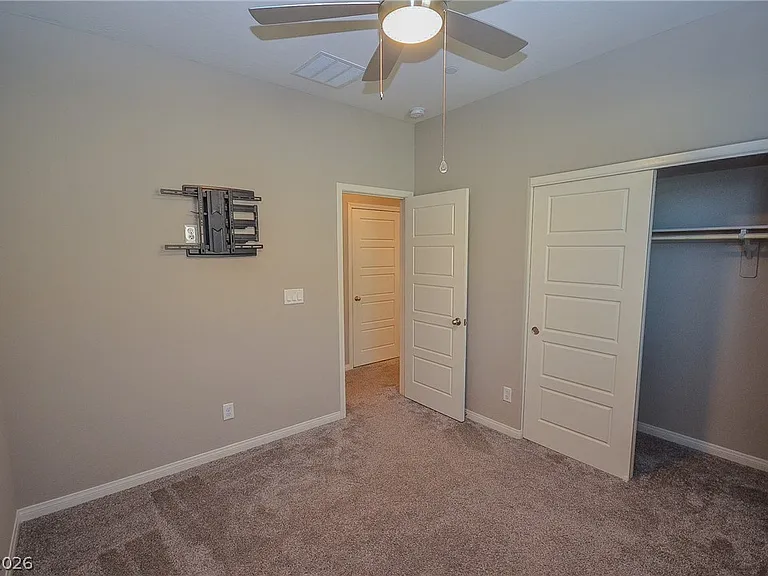 541 Tokopah Falls St — Photo 23