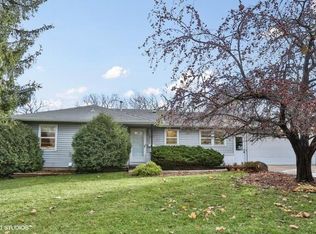 3633 Elmo Rd, Minnetonka, MN 55305