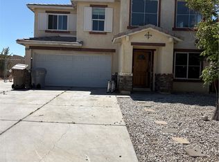 10742 Arabian Ct, Hesperia, CA 92345