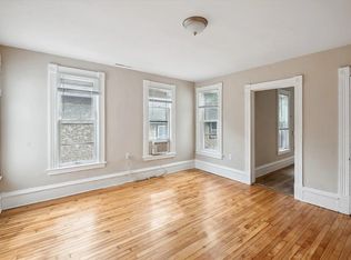 2812 Garfield Ave APT 2, Minneapolis, MN 55408