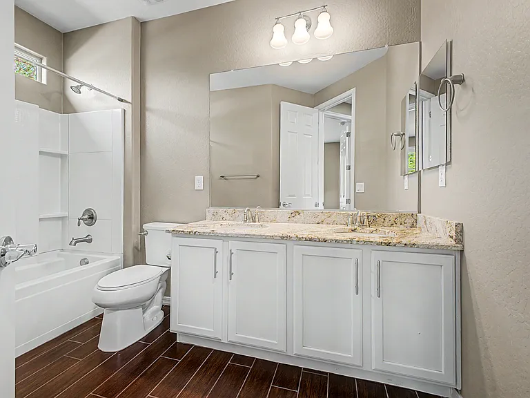 2539 W Rabjohn Rd — Photo 12