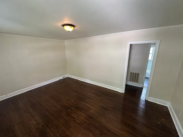 373 Juless St — Photo 14
