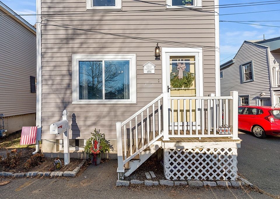 1st image of 29-29R Upham St
