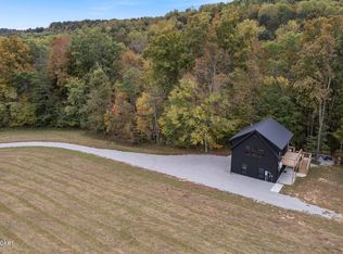 1725 Brier Creek Rd, Mammoth Cave, KY 42259