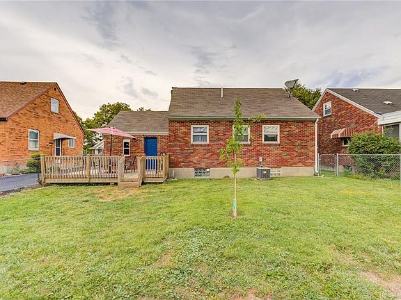 4th image of 1438 Ohmer Ave