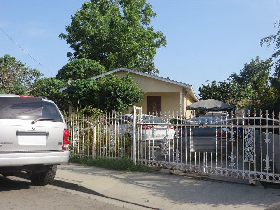 1st image of 2109 Santa Ana N