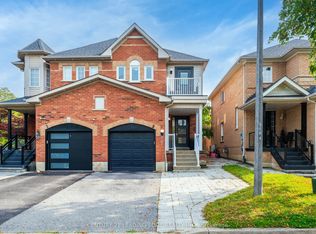 3 Hemans Ct, Ajax, ON L1T 4B9