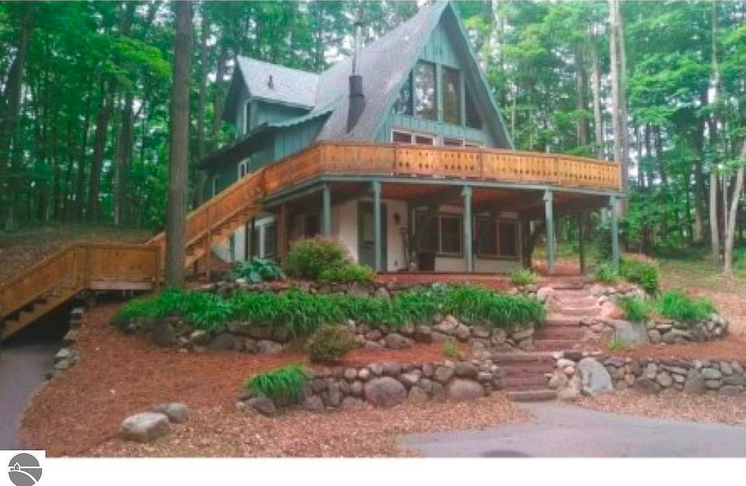 2960 Val Disere, Bellaire, MI 49615 Zillow