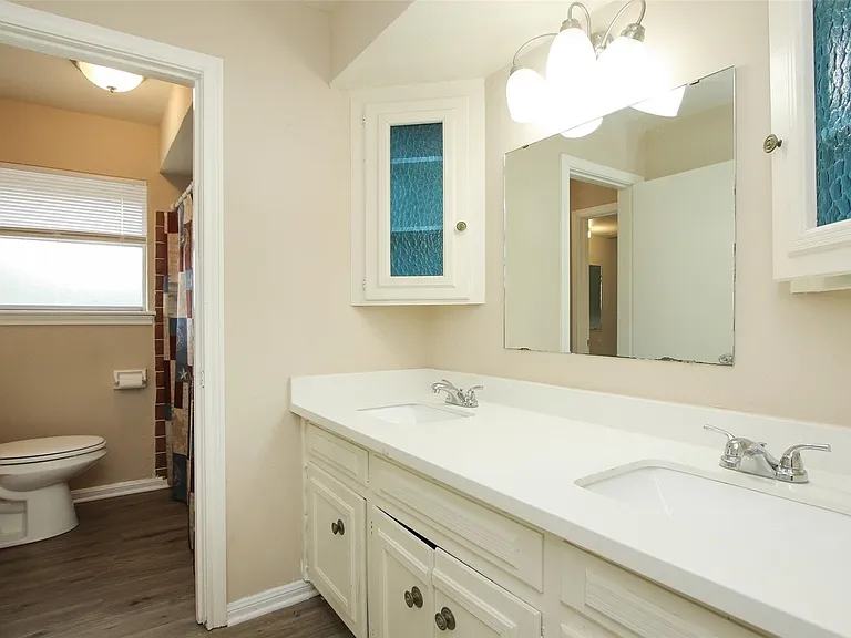 6406 Ashton St — Photo 24