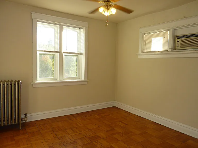 5041 Waterman Blvd — Photo 8
