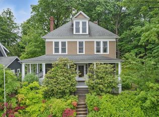 101 Mohican Park Ave, Dobbs Ferry, NY 10522