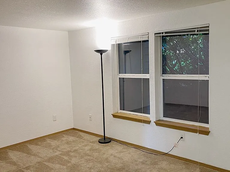 Kruse Villa Apartments — Photo 9