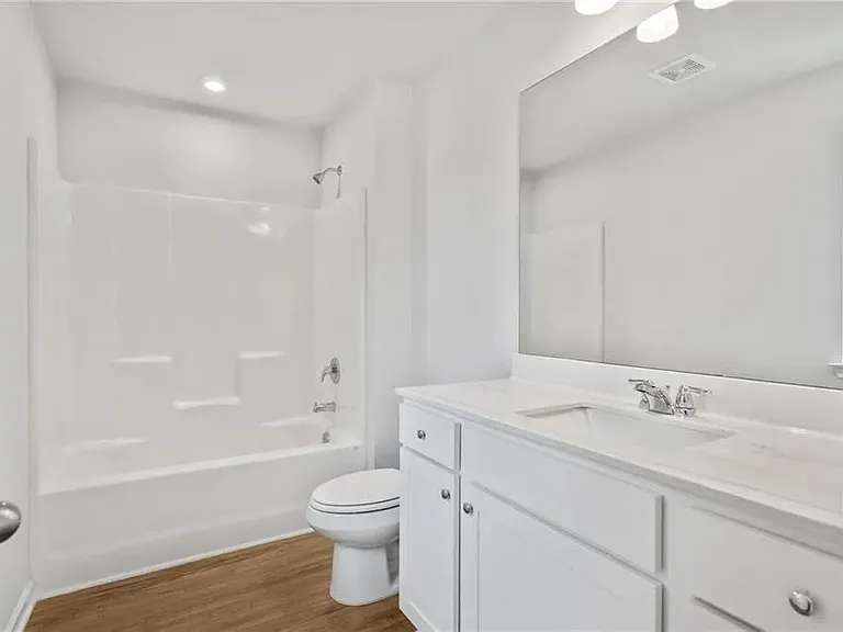 382 Riverwood Dr — Photo 19