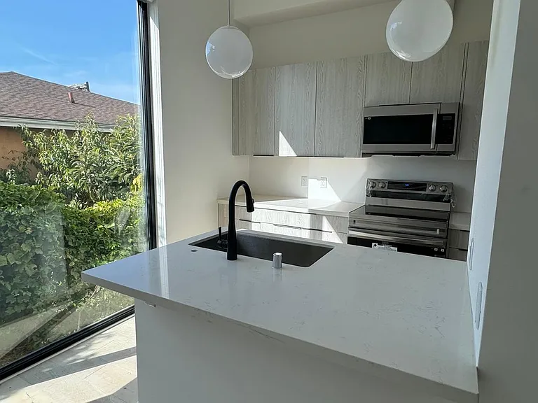 1244 Innes Ave #D — Photo 22