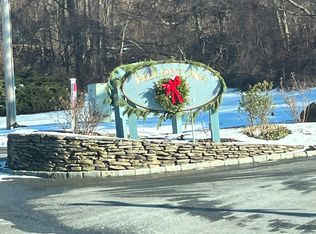 1302 Brentwood Dr, Brewster, NY 10509