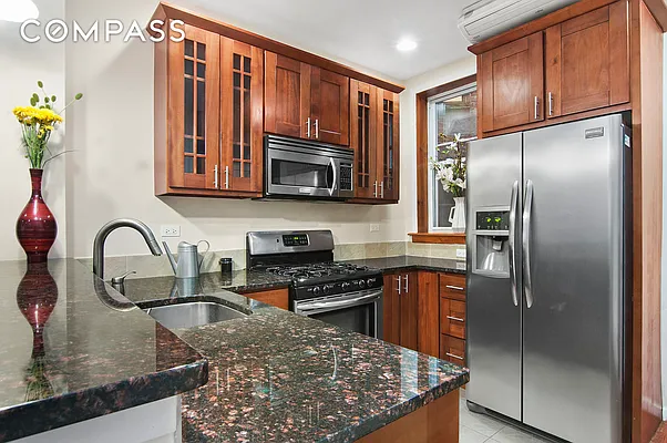 Sold by Compass | media 8