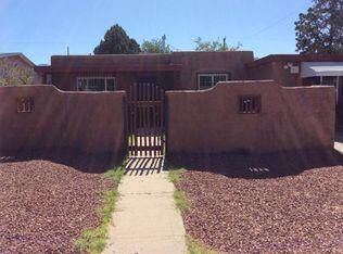624 Grove St NE, Albuquerque, NM 87108