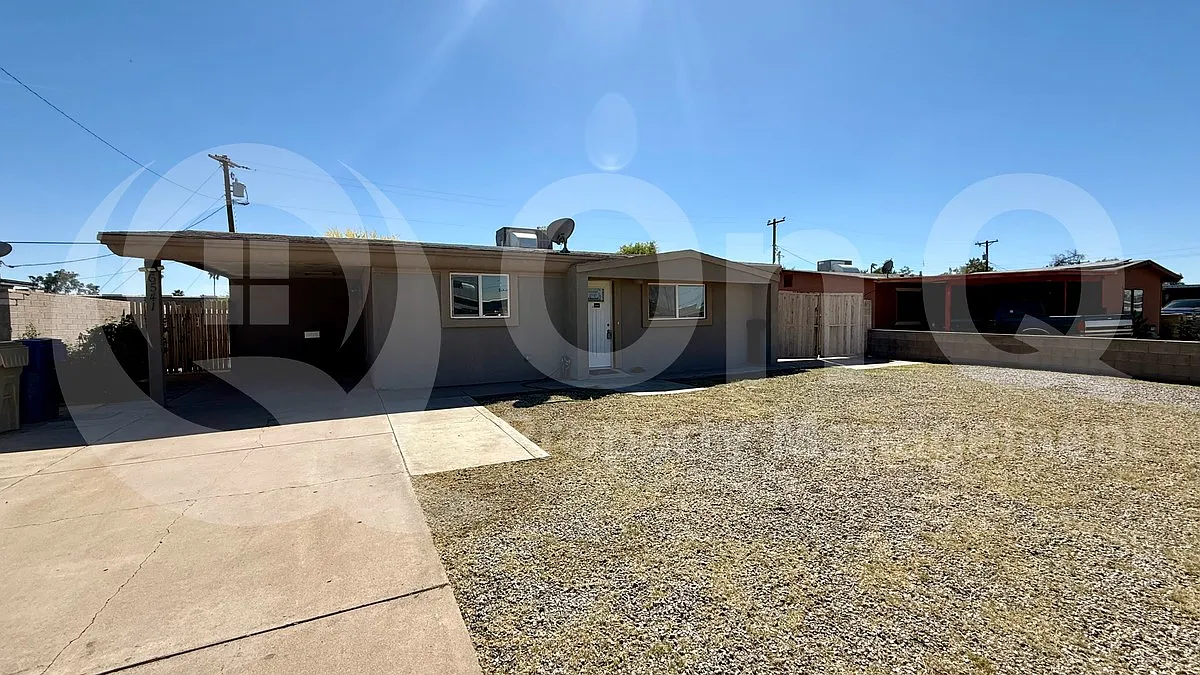 Building Photo - 6541 W Keim Dr