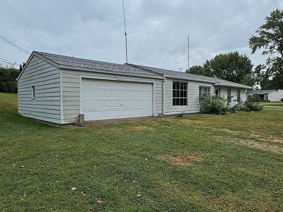 1st image of 107 Ruby Rd