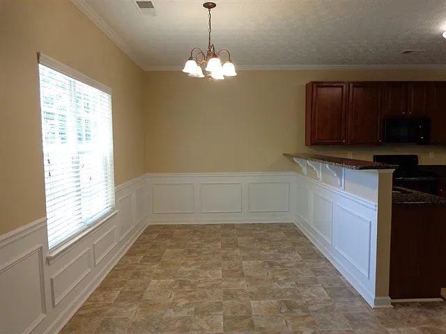 3661 Morinda Dr — Photo 4