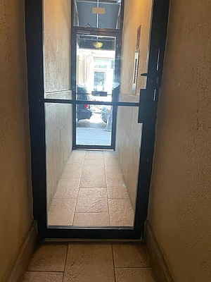 Sold by Manhattan Flats | media 17