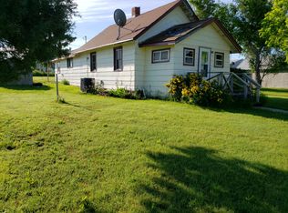 180 N Pine St, Chadron, NE 69337