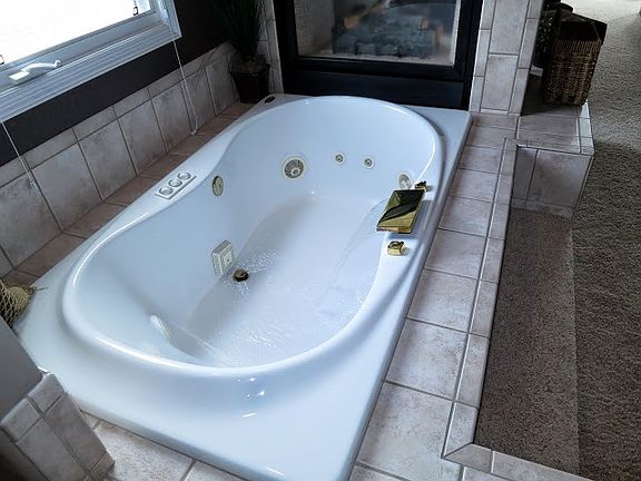 Jacuzzi in Master Bedroom