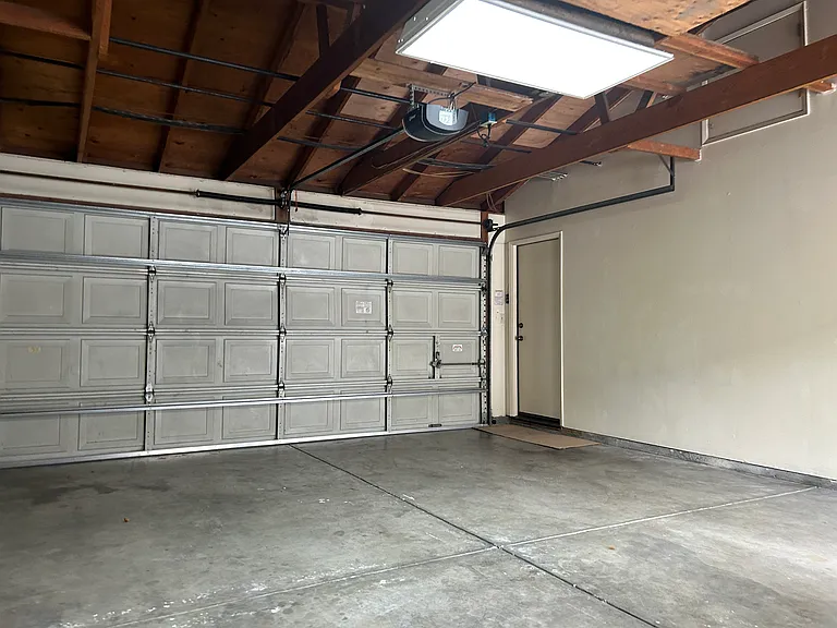 3255 Holly Dr #A — Photo 11