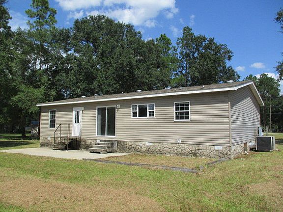 3rd image of 3518 Triple Lake Cir