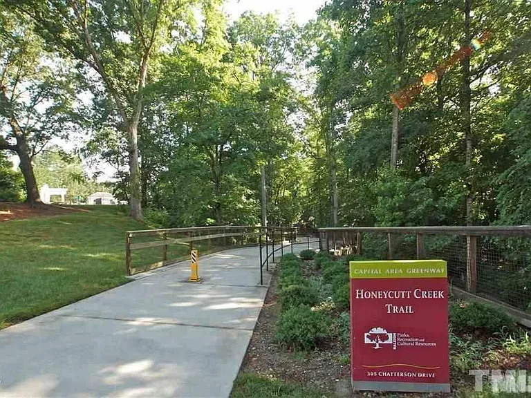 205 Berry Hill Dr — Photo 41