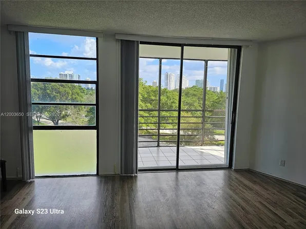 20400 W Country Club Dr APT 508, Aventura, FL 33180